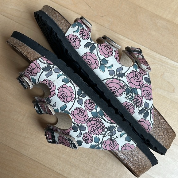 Papillio by Birkenstock Florida Floral Sandals, size 37 - Picture 5 of 11
